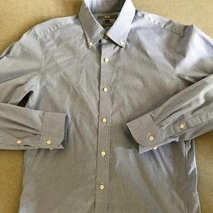Uniqlo Men's Easy Care Slim fit dress shirt